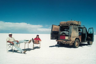 Illustration for article titled Epic 26-year road trip is a great love story with a heartbreaking ending